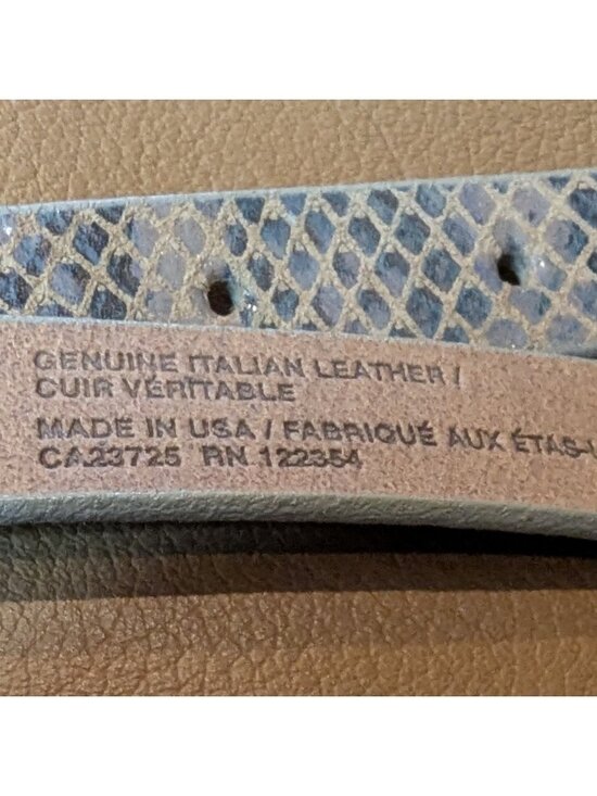 Wilfred Italian leather Snakeskin Belt With Gold Buckle Made In the USA Sz M